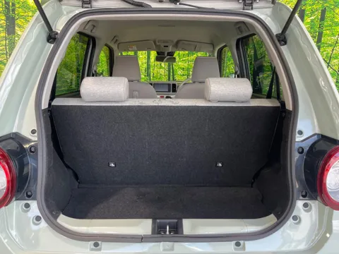 Daihatsu Mira Tocot