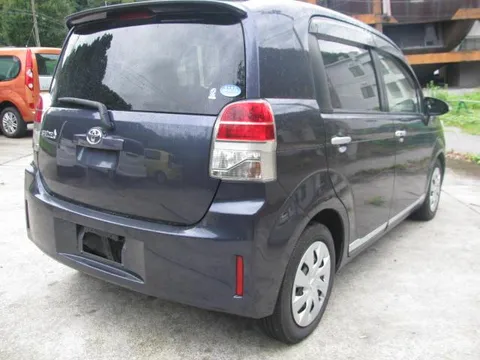 Toyota Spade