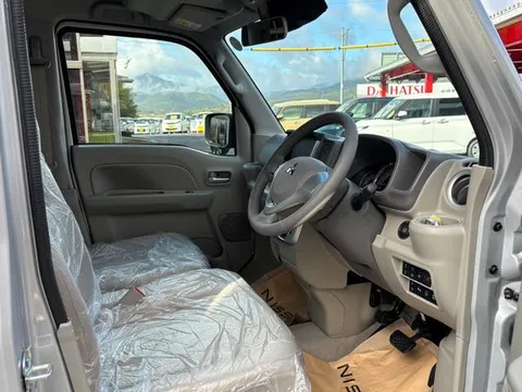 Mitsubishi Town Box