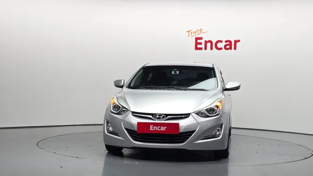 Hyundai Elantra (Avante)