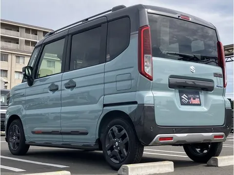 Suzuki Spacia Gear