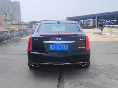 Cadillac XTS