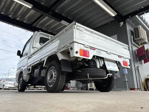 Nissan Clipper Truck