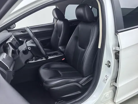 Chery Arrizo 5