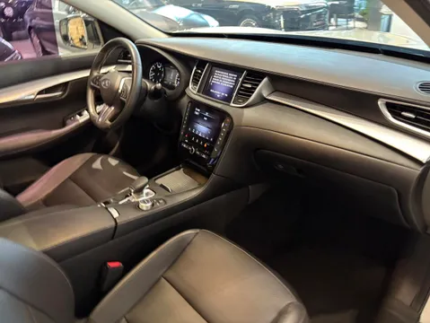 Infiniti QX50