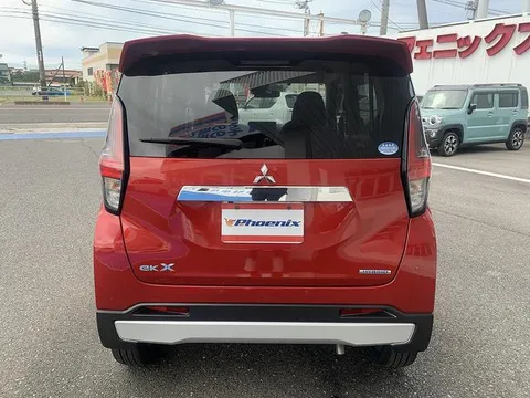 Mitsubishi eK X