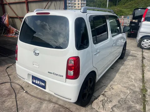Daihatsu Mira Cocoa