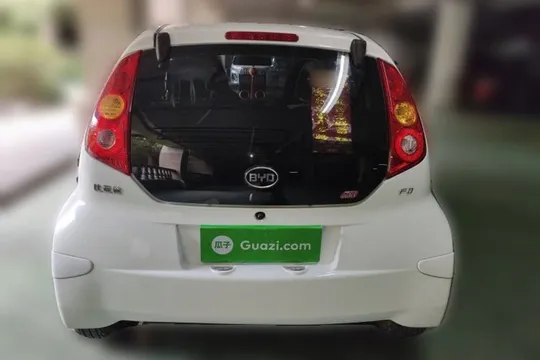 BYD F0