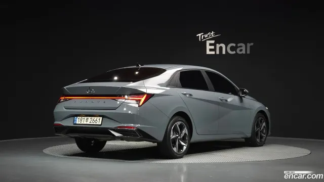 Hyundai Elantra (Avante)