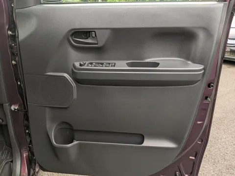 Toyota Pixis Mega