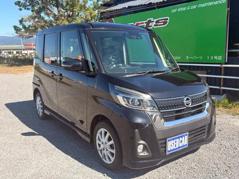 Nissan Dayz Roox