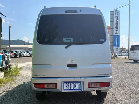 Mitsubishi Minicab Van