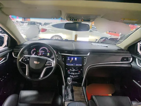 Cadillac XTS