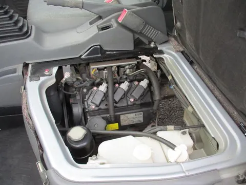 Mitsubishi Minicab Van