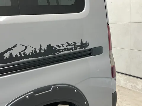 Toyota TownAce Van