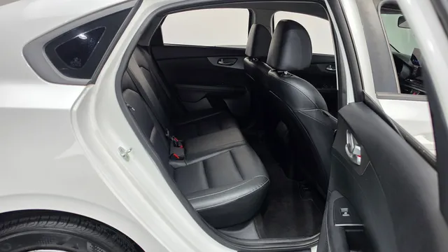 Kia Cerato (K3)