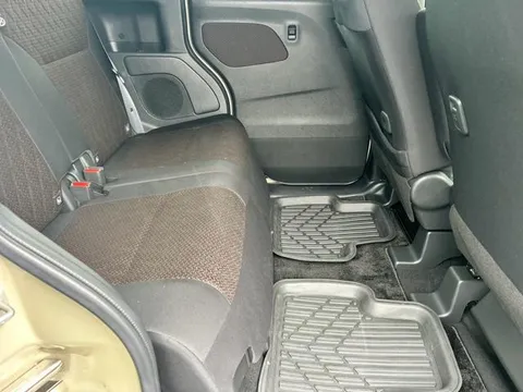 Mitsubishi eK X Space