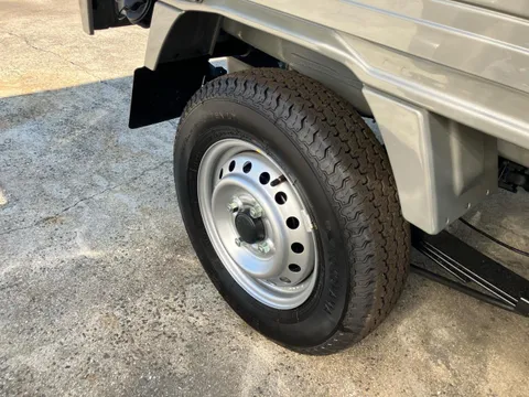 Nissan Clipper Truck
