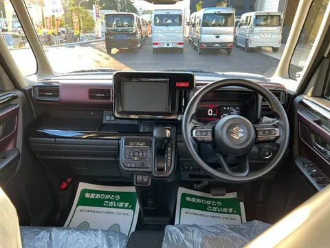 Suzuki Spacia Custom