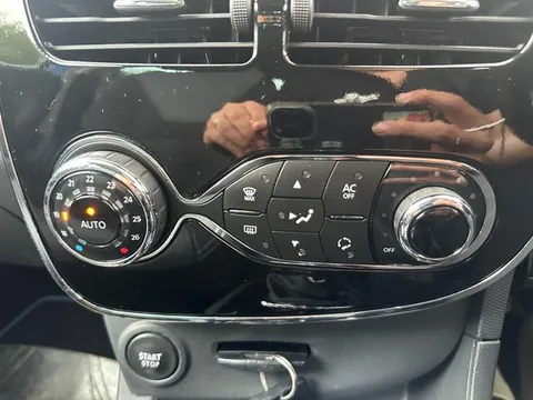 Renault Lutecia