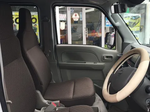Nissan Clipper