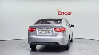 Kia Cerato (Forte)