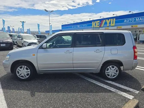 Toyota Succeed Wagon