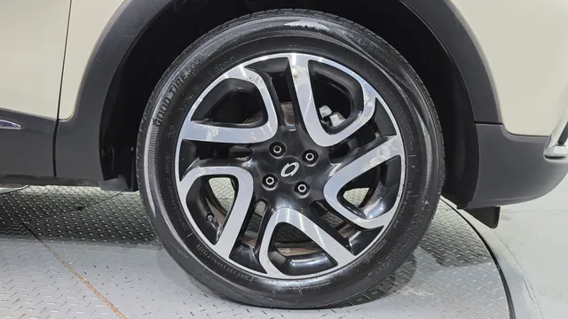 Renault QM3