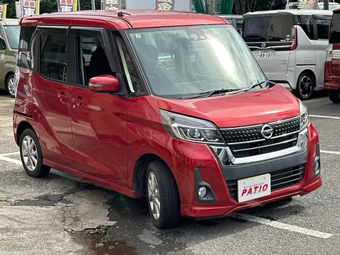 Nissan Dayz Roox