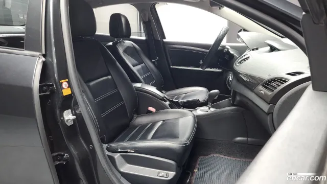 Renault SM3