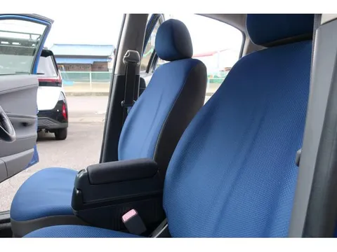 Subaru R2