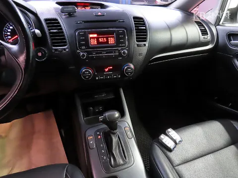 Kia Cerato (K3)
