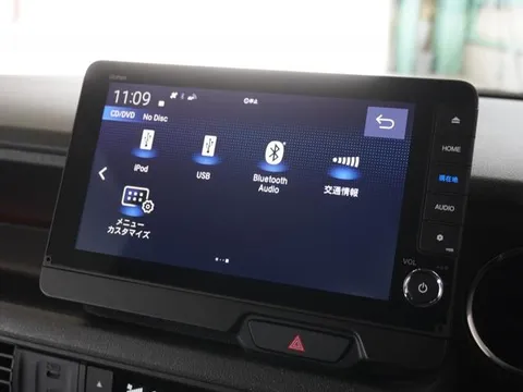 Honda N-BOX Custom