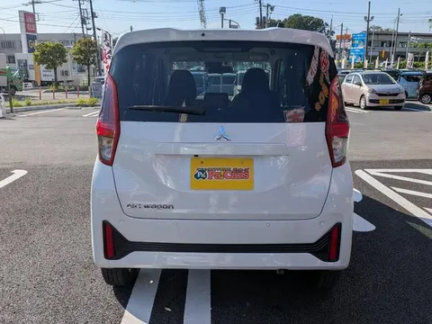 Mitsubishi eK Wagon