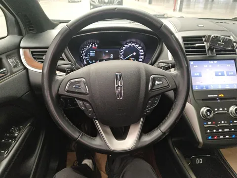 Lincoln MKC