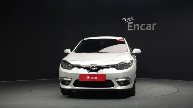 Renault SM3