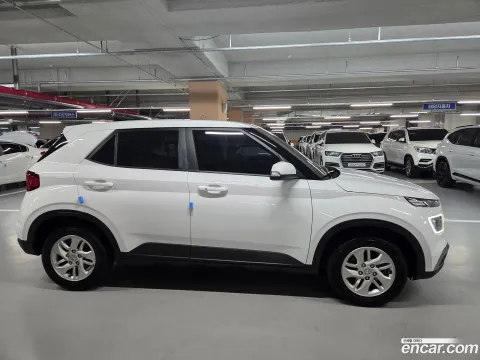 Hyundai Venue