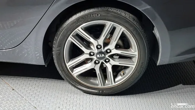 Kia Cerato (K3)