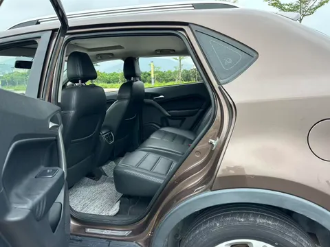 MG GS