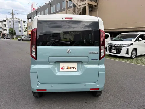 Suzuki Spacia