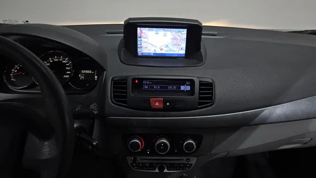 Renault SM3