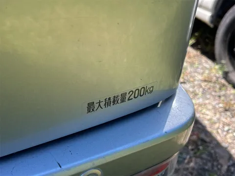 Toyota Pixis Van