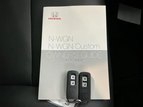 Honda N-WGN Custom