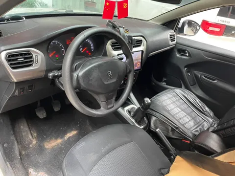 Peugeot 301