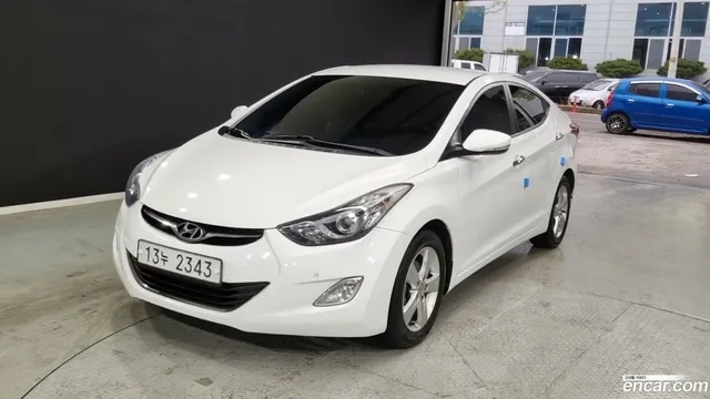 Hyundai Elantra (Avante)