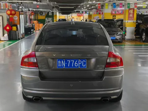 Volvo S80L