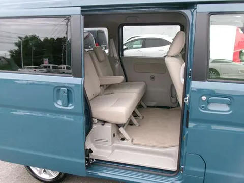 Nissan Clipper Rio