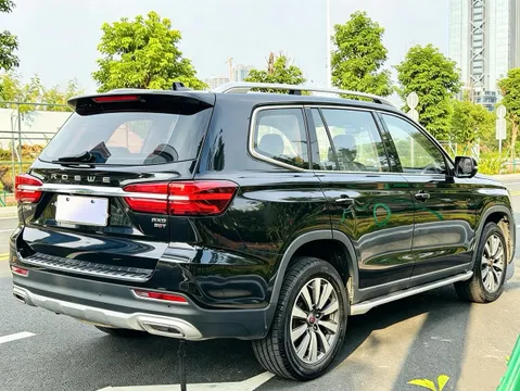 Roewe RX8