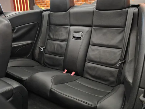Volkswagen Eos