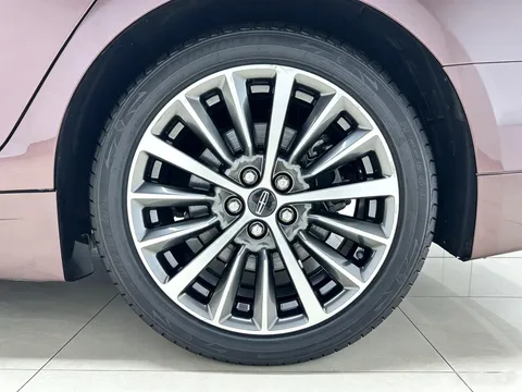Lincoln MKZ